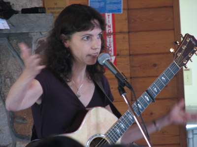 Helen Avakian Guitar Teacher in Madison Wisconsin.